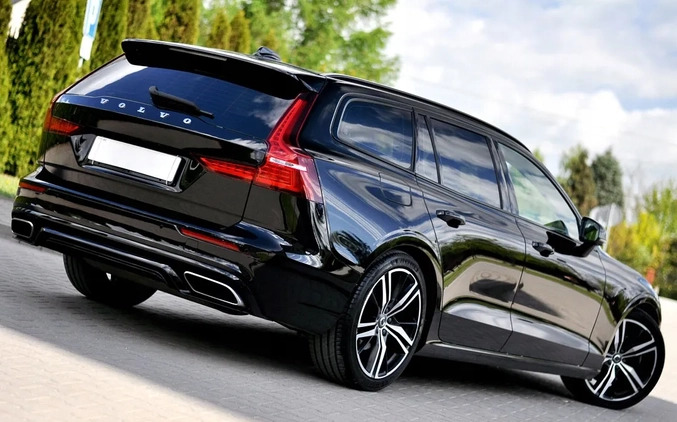 Volvo V60 cena 98900 przebieg: 179000, rok produkcji 2020 z Płock małe 781